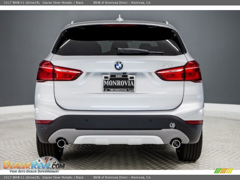 2017 BMW X1 sDrive28i Glacier Silver Metallic / Black Photo #4