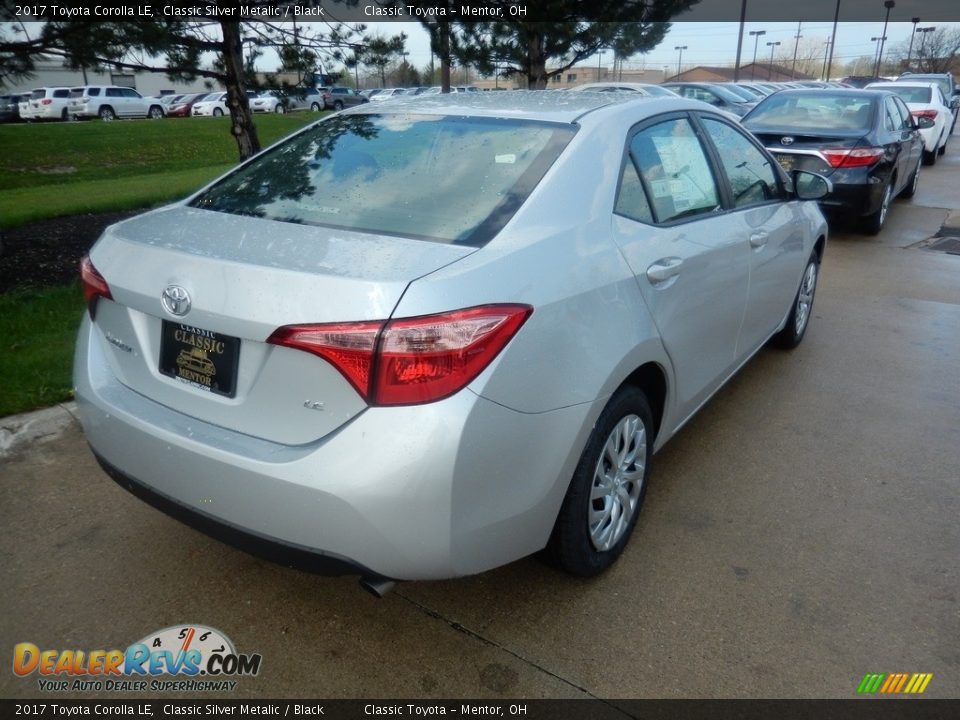 2017 Toyota Corolla LE Classic Silver Metalic / Black Photo #2