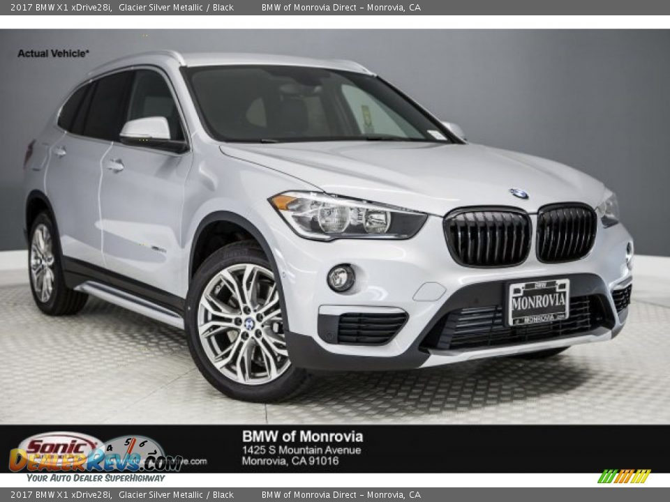 2017 BMW X1 xDrive28i Glacier Silver Metallic / Black Photo #1