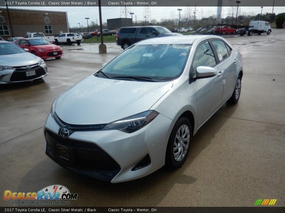 2017 Toyota Corolla LE Classic Silver Metalic / Black Photo #1