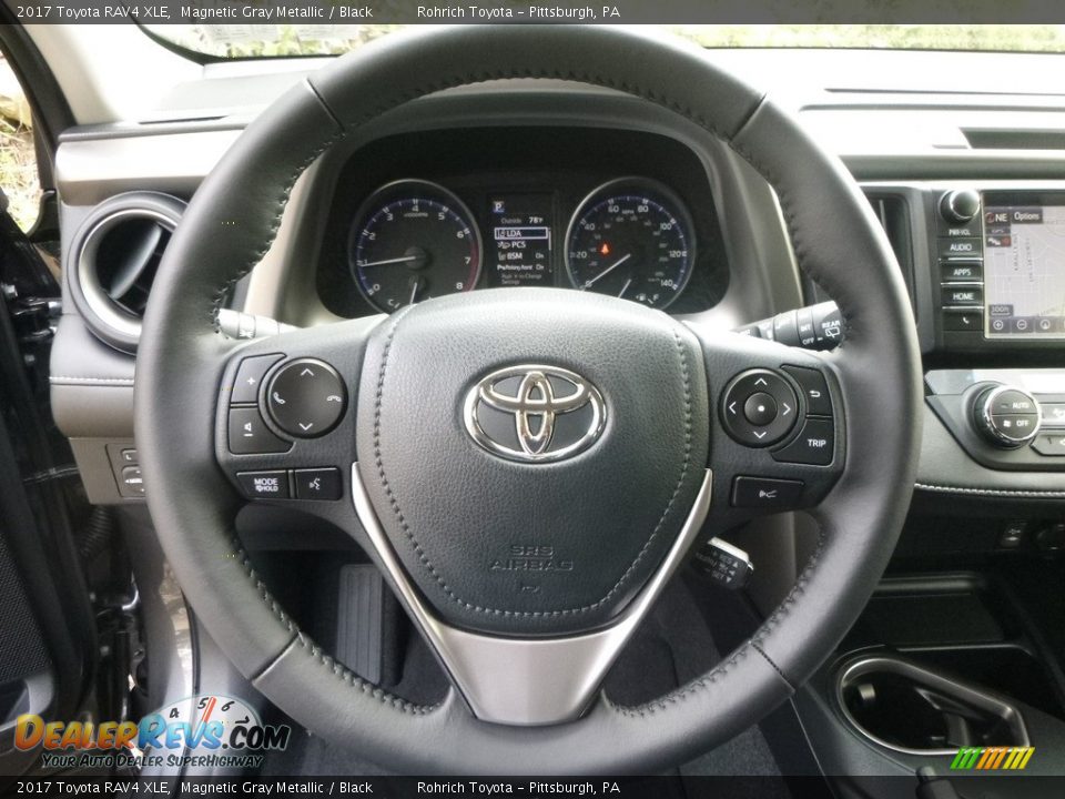 2017 Toyota RAV4 XLE Magnetic Gray Metallic / Black Photo #15