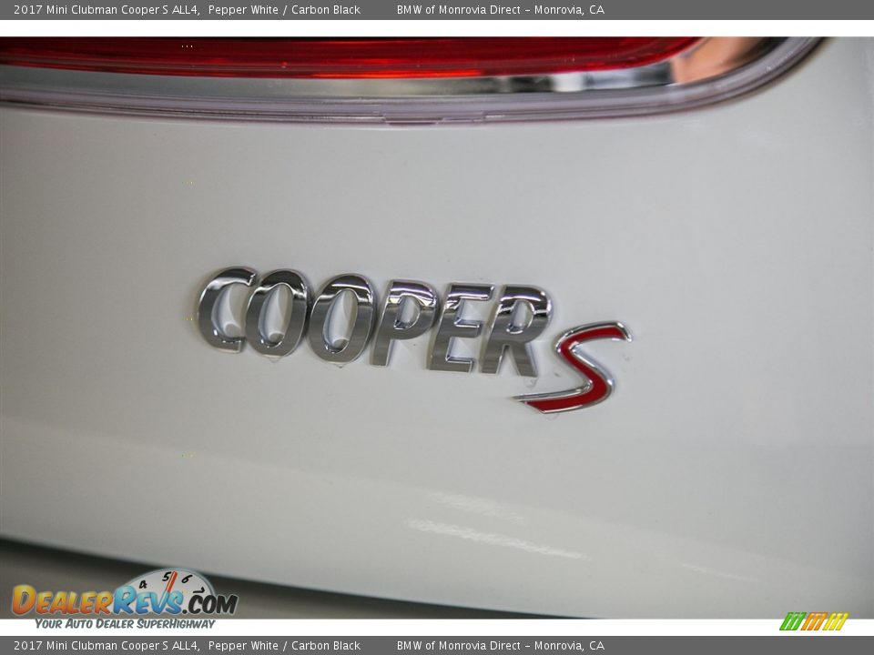2017 Mini Clubman Cooper S ALL4 Pepper White / Carbon Black Photo #9