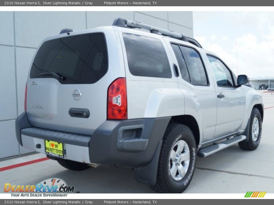 2010 Nissan Xterra S Silver Lightning Metallic / Gray Photo #4