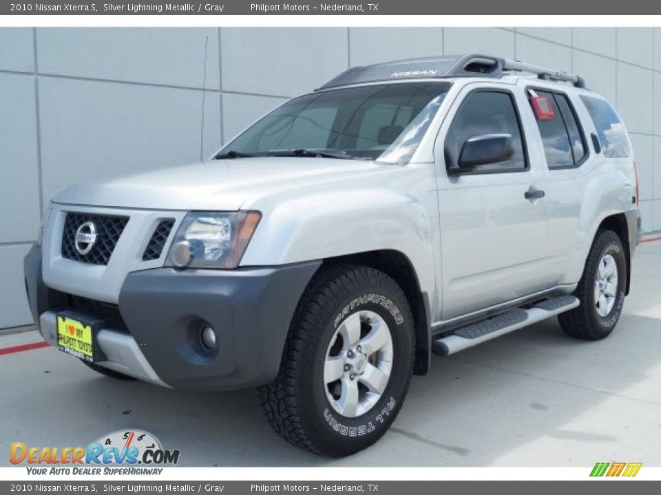 2010 Nissan Xterra S Silver Lightning Metallic / Gray Photo #6