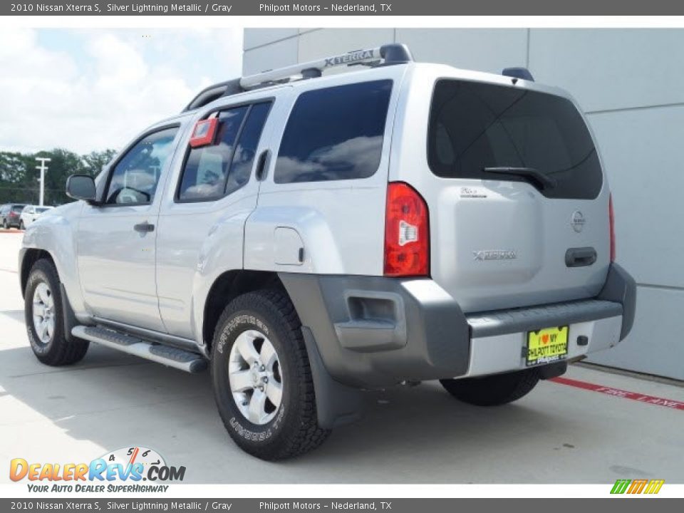 2010 Nissan Xterra S Silver Lightning Metallic / Gray Photo #8