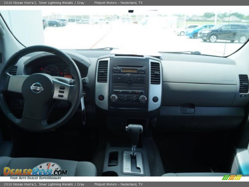 2010 Nissan Xterra S Silver Lightning Metallic / Gray Photo #9