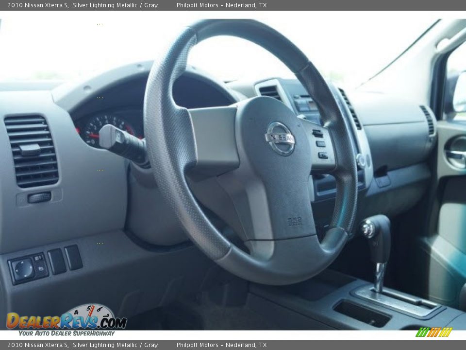 2010 Nissan Xterra S Silver Lightning Metallic / Gray Photo #11