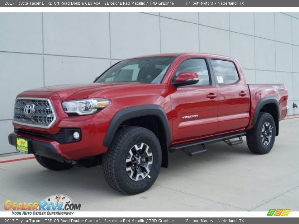 Front 3/4 View of 2017 Toyota Tacoma TRD Off Road Double Cab 4x4 Photo #14