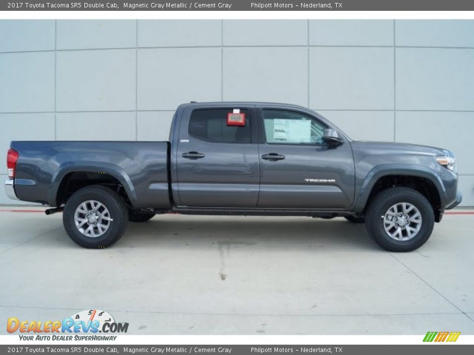 2017 Toyota Tacoma SR5 Double Cab Magnetic Gray Metallic / Cement Gray Photo #2