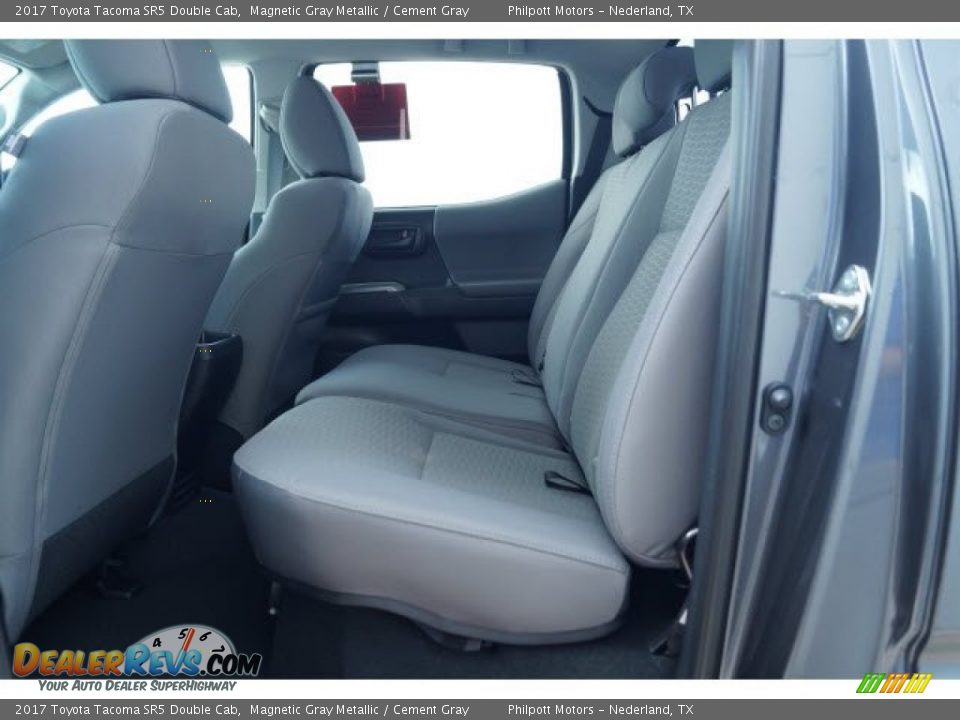 2017 Toyota Tacoma SR5 Double Cab Magnetic Gray Metallic / Cement Gray Photo #13