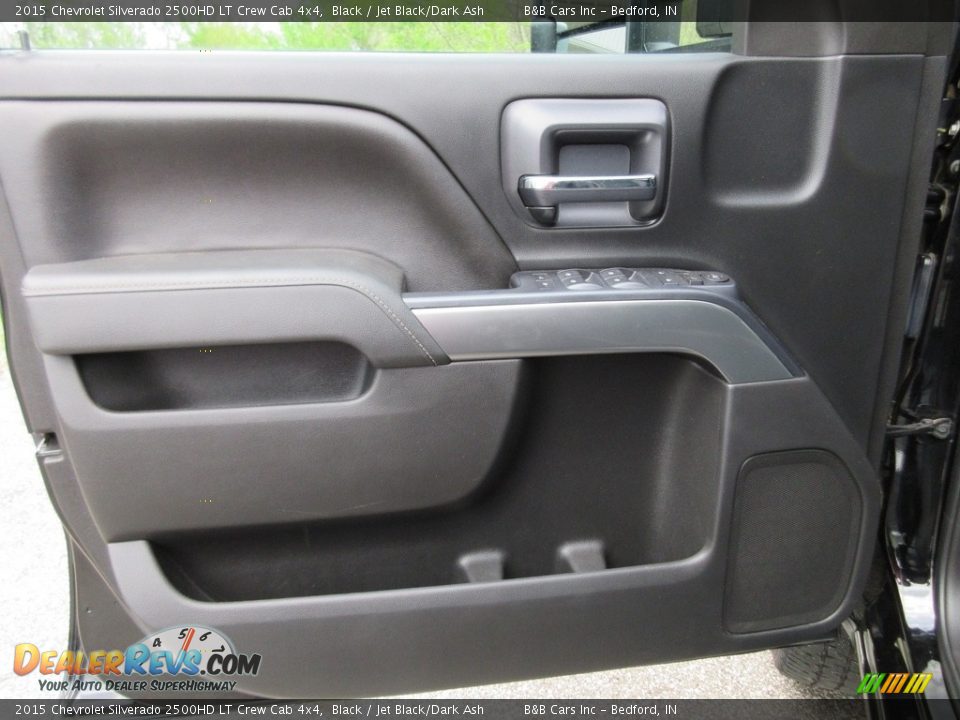 Door Panel of 2015 Chevrolet Silverado 2500HD LT Crew Cab 4x4 Photo #27