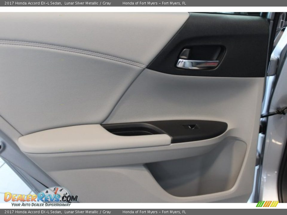 2017 Honda Accord EX-L Sedan Lunar Silver Metallic / Gray Photo #28