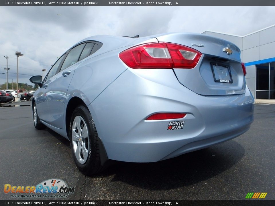 2017 Chevrolet Cruze LS Arctic Blue Metallic / Jet Black Photo #5