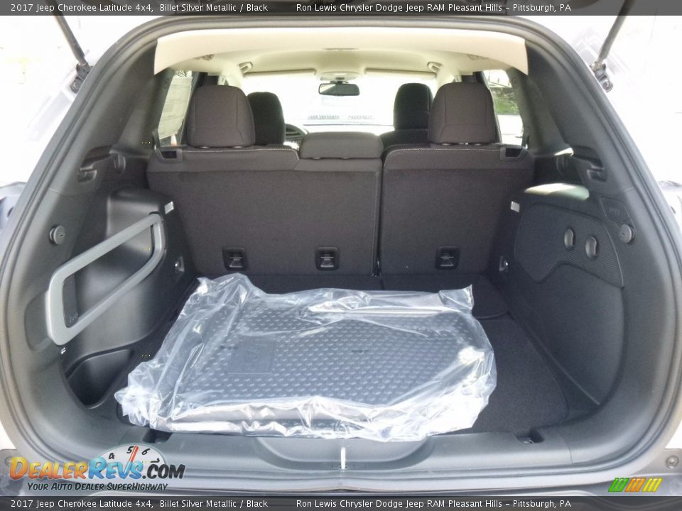 2017 Jeep Cherokee Latitude 4x4 Billet Silver Metallic / Black Photo #5