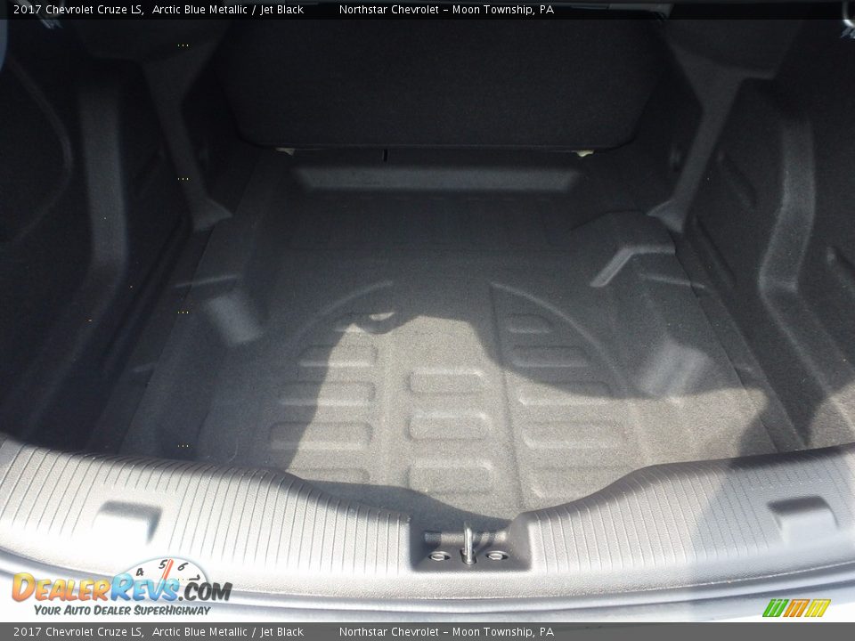 2017 Chevrolet Cruze LS Arctic Blue Metallic / Jet Black Photo #7