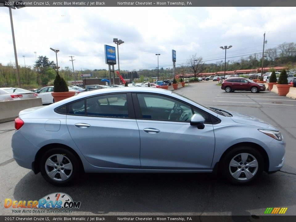 2017 Chevrolet Cruze LS Arctic Blue Metallic / Jet Black Photo #10