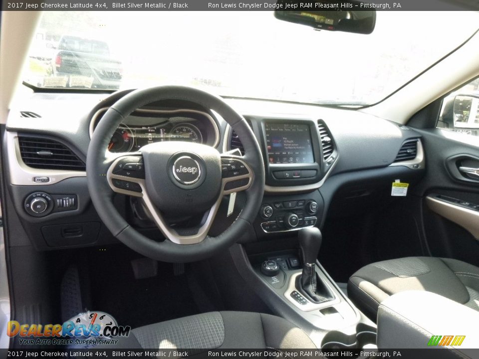 2017 Jeep Cherokee Latitude 4x4 Billet Silver Metallic / Black Photo #13