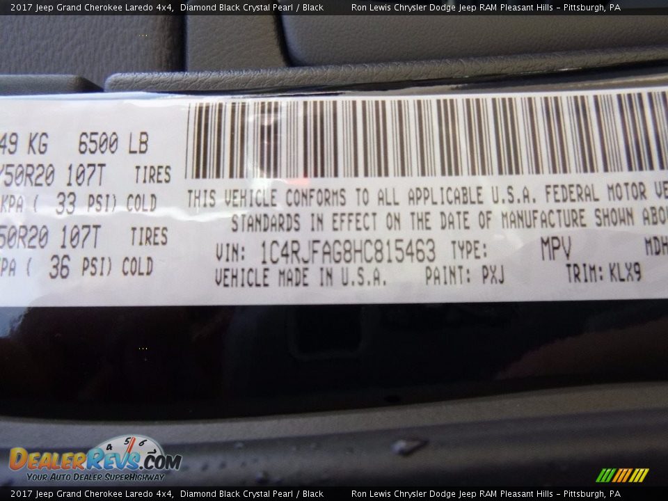 2017 Jeep Grand Cherokee Laredo 4x4 Diamond Black Crystal Pearl / Black Photo #15