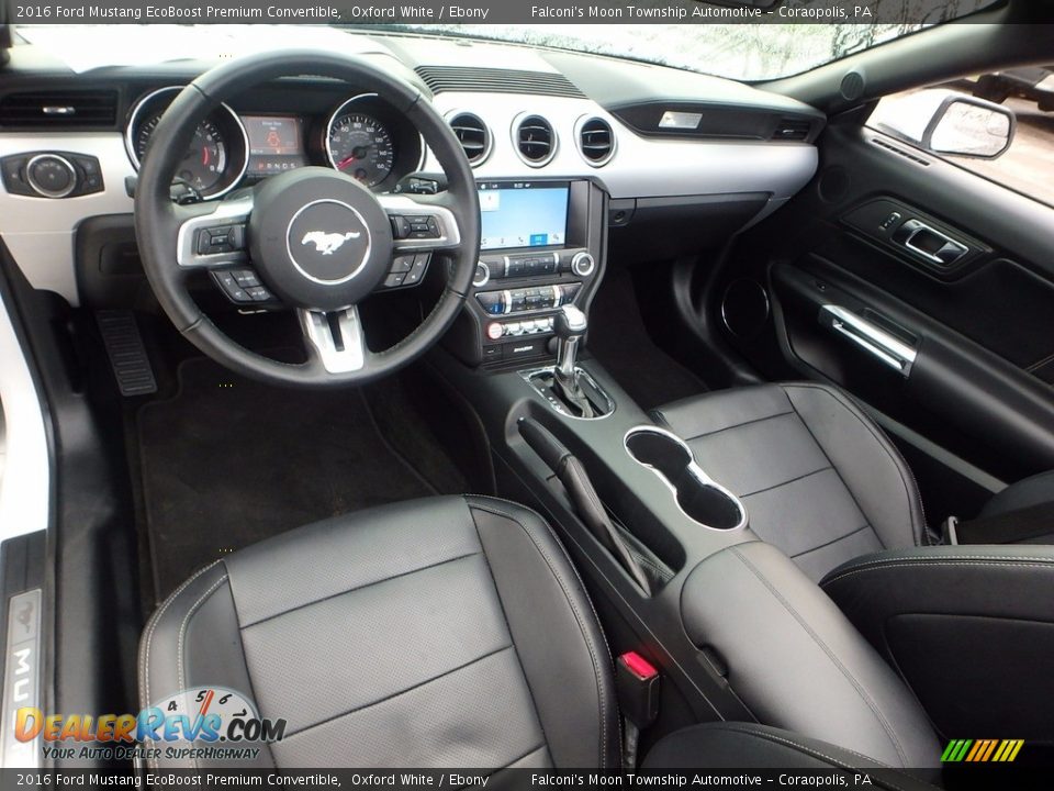 Ebony Interior - 2016 Ford Mustang EcoBoost Premium Convertible Photo #18