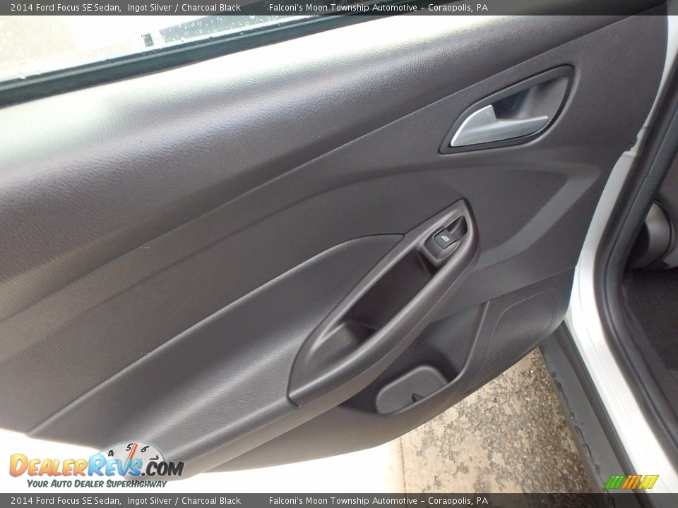 2014 Ford Focus SE Sedan Ingot Silver / Charcoal Black Photo #19