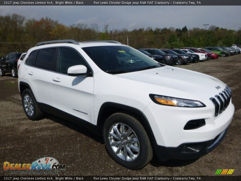 2017 Jeep Cherokee Limited 4x4 Bright White / Black Photo #8
