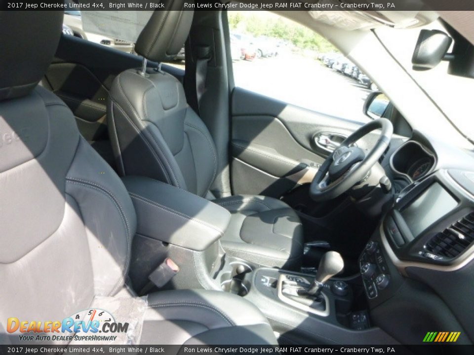 2017 Jeep Cherokee Limited 4x4 Bright White / Black Photo #10