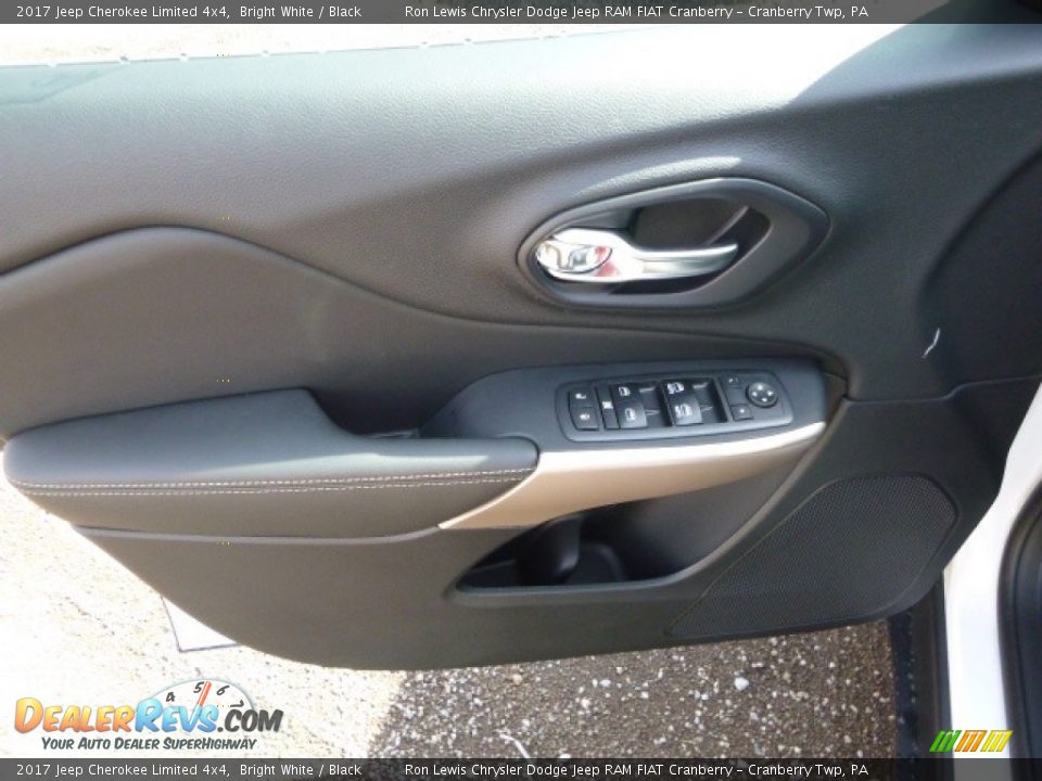 2017 Jeep Cherokee Limited 4x4 Bright White / Black Photo #14