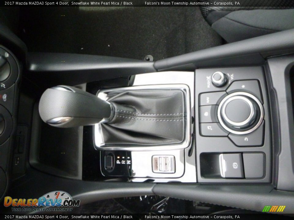 2017 Mazda MAZDA3 Sport 4 Door Shifter Photo #13