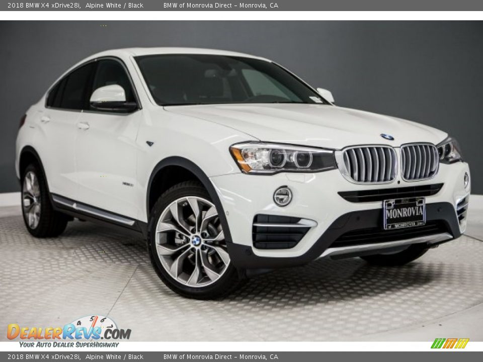 Front 3/4 View of 2018 BMW X4 xDrive28i Photo #12
