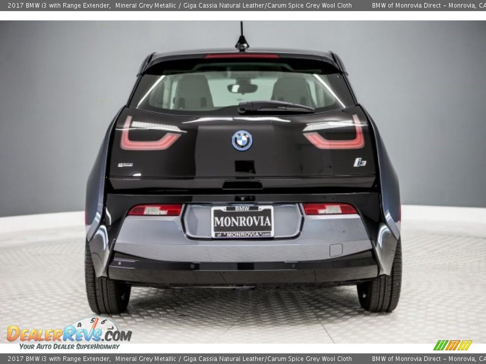 2017 BMW i3 with Range Extender Mineral Grey Metallic / Giga Cassia Natural Leather/Carum Spice Grey Wool Cloth Photo #4