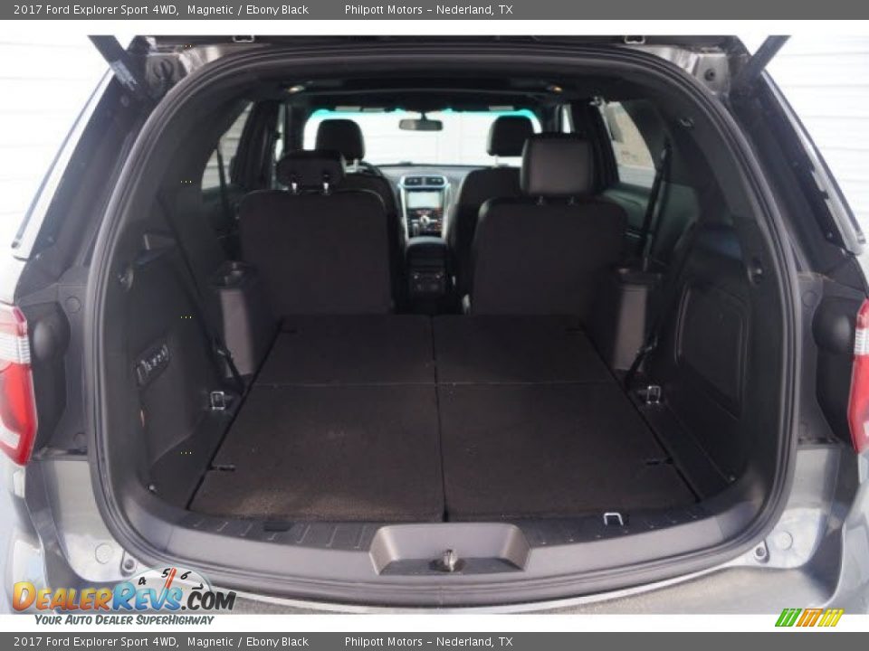 2017 Ford Explorer Sport 4WD Magnetic / Ebony Black Photo #9