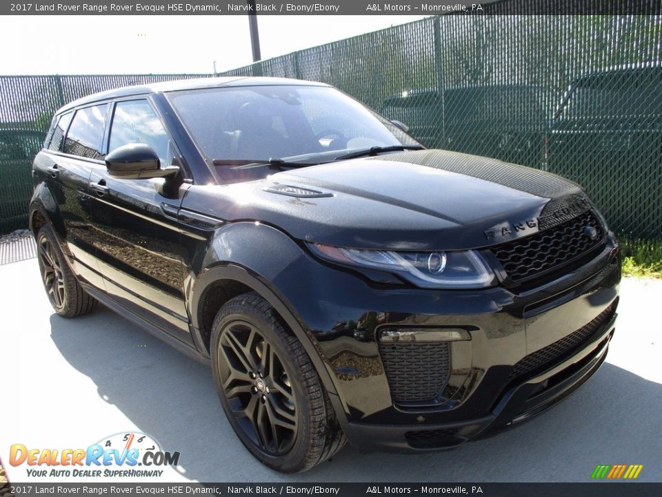 Front 3/4 View of 2017 Land Rover Range Rover Evoque HSE Dynamic Photo #5