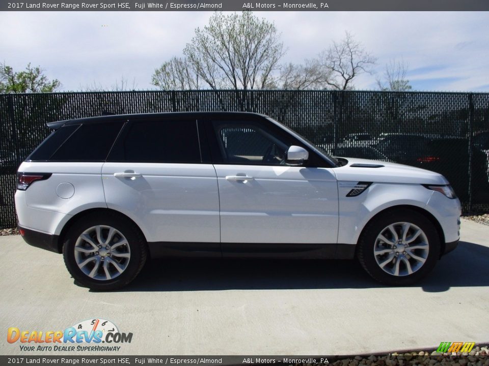 2017 Land Rover Range Rover Sport HSE Fuji White / Espresso/Almond Photo #2