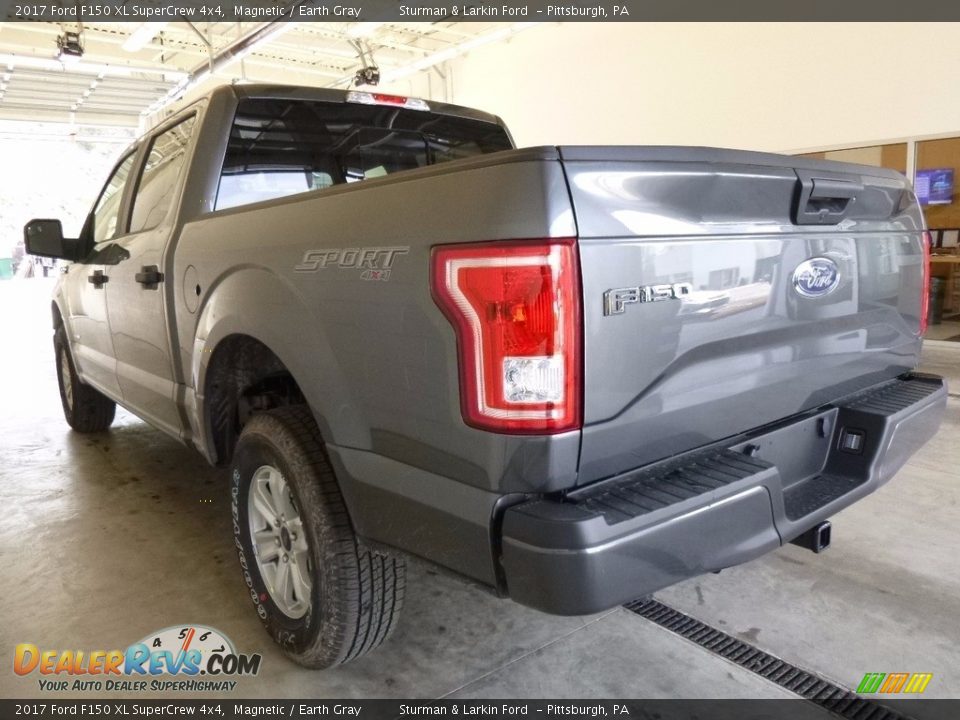 2017 Ford F150 XL SuperCrew 4x4 Magnetic / Earth Gray Photo #4