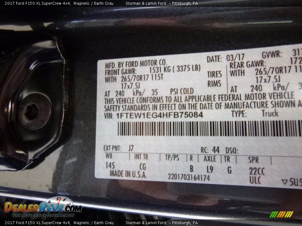 2017 Ford F150 XL SuperCrew 4x4 Magnetic / Earth Gray Photo #12