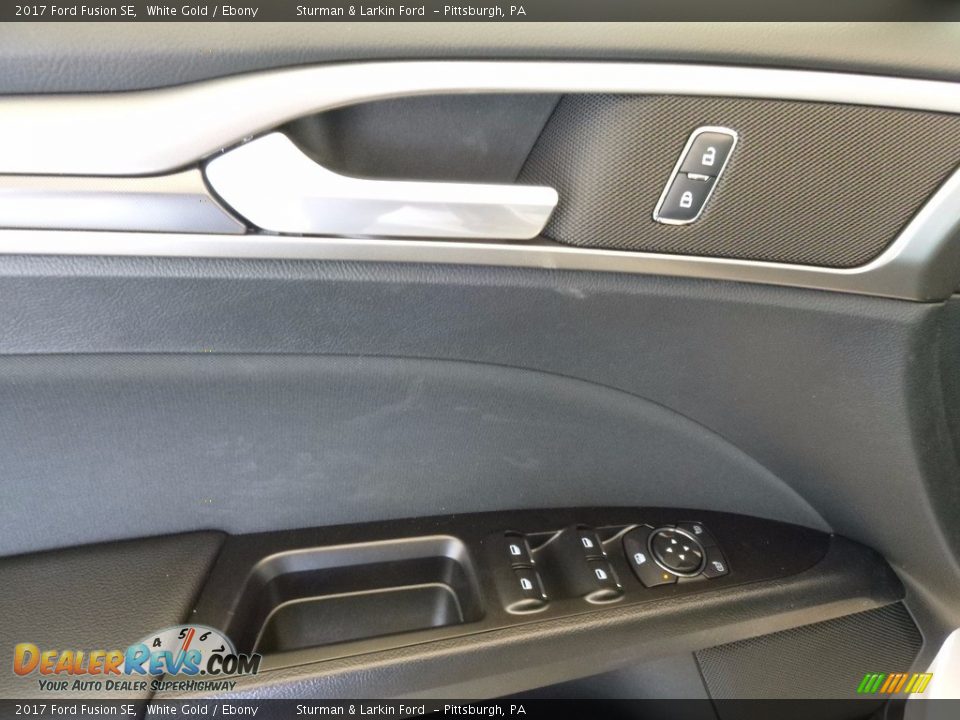 2017 Ford Fusion SE White Gold / Ebony Photo #10