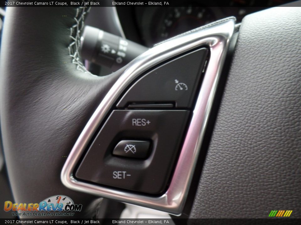 Controls of 2017 Chevrolet Camaro LT Coupe Photo #19