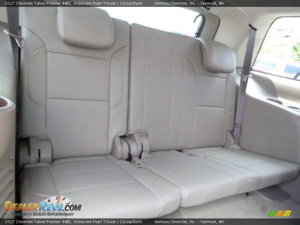 2017 Chevrolet Tahoe Premier 4WD Iridescent Pearl Tricoat / Cocoa/Dune Photo #8