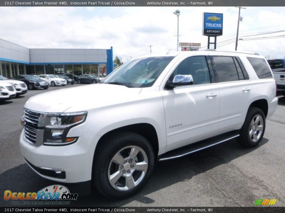 2017 Chevrolet Tahoe Premier 4WD Iridescent Pearl Tricoat / Cocoa/Dune Photo #13