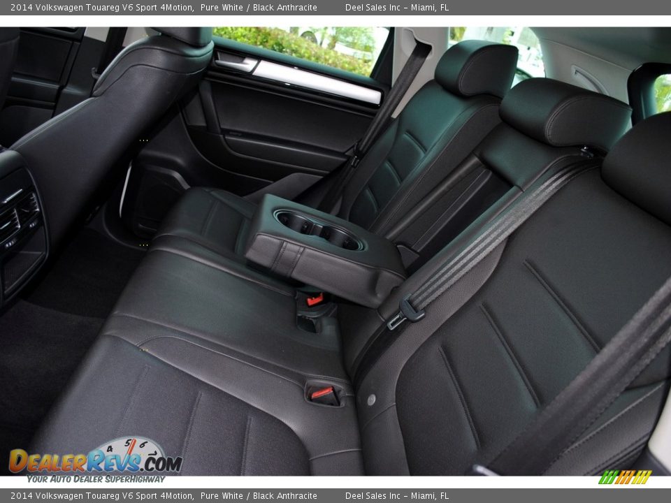 2014 Volkswagen Touareg V6 Sport 4Motion Pure White / Black Anthracite Photo #12