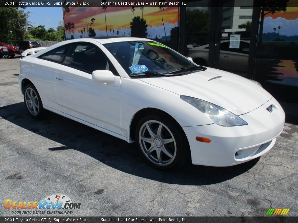 Front 3/4 View of 2001 Toyota Celica GT-S Photo #6