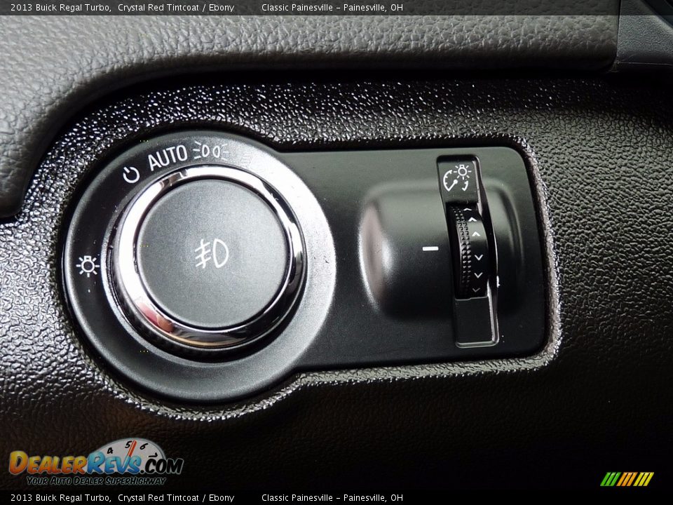 Controls of 2013 Buick Regal Turbo Photo #12