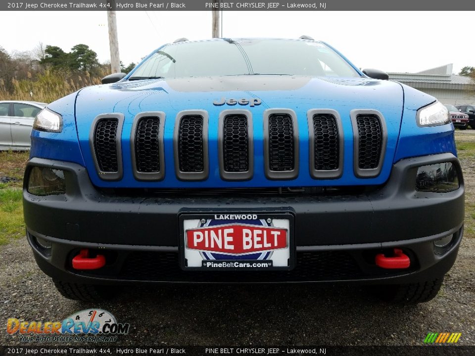 2017 Jeep Cherokee Trailhawk 4x4 Hydro Blue Pearl / Black Photo #2
