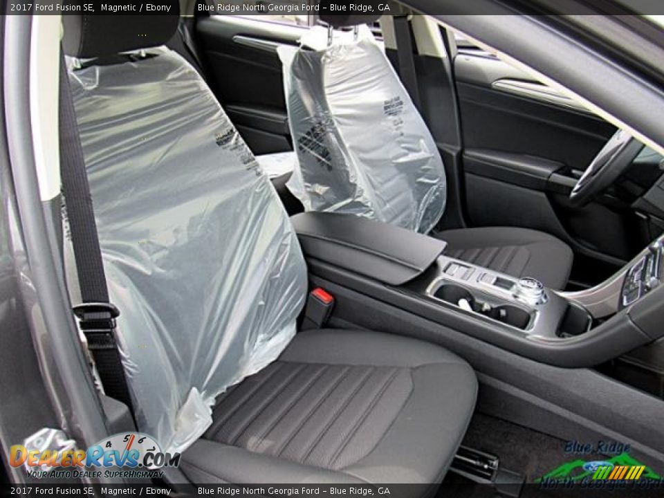 2017 Ford Fusion SE Magnetic / Ebony Photo #11