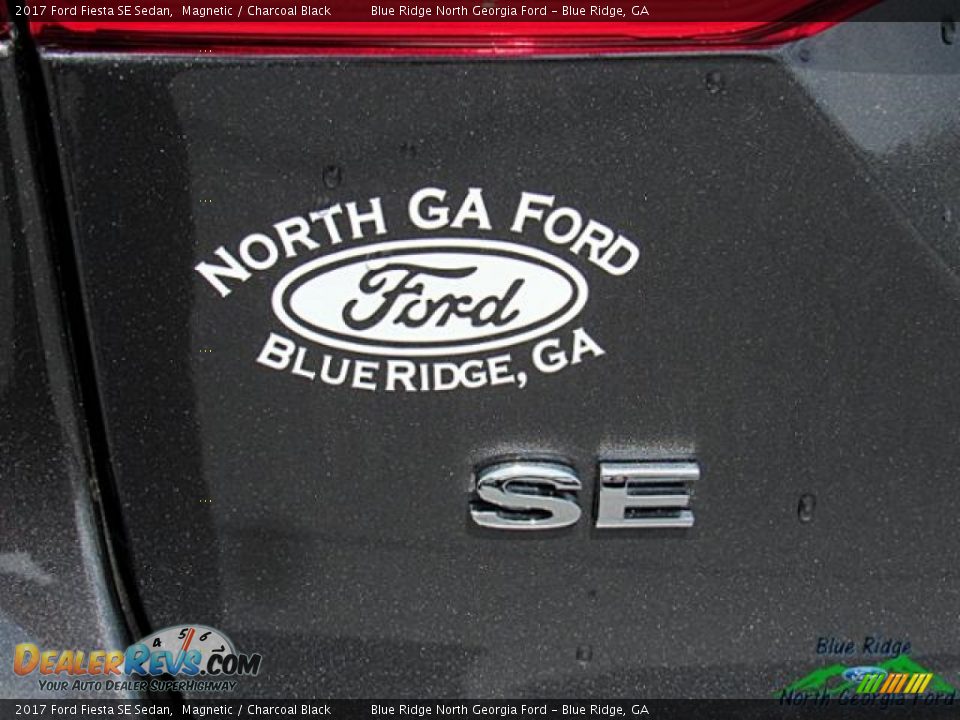 2017 Ford Fiesta SE Sedan Magnetic / Charcoal Black Photo #35