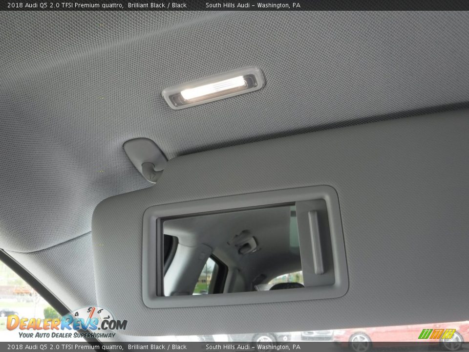 2018 Audi Q5 2.0 TFSI Premium quattro Brilliant Black / Black Photo #32