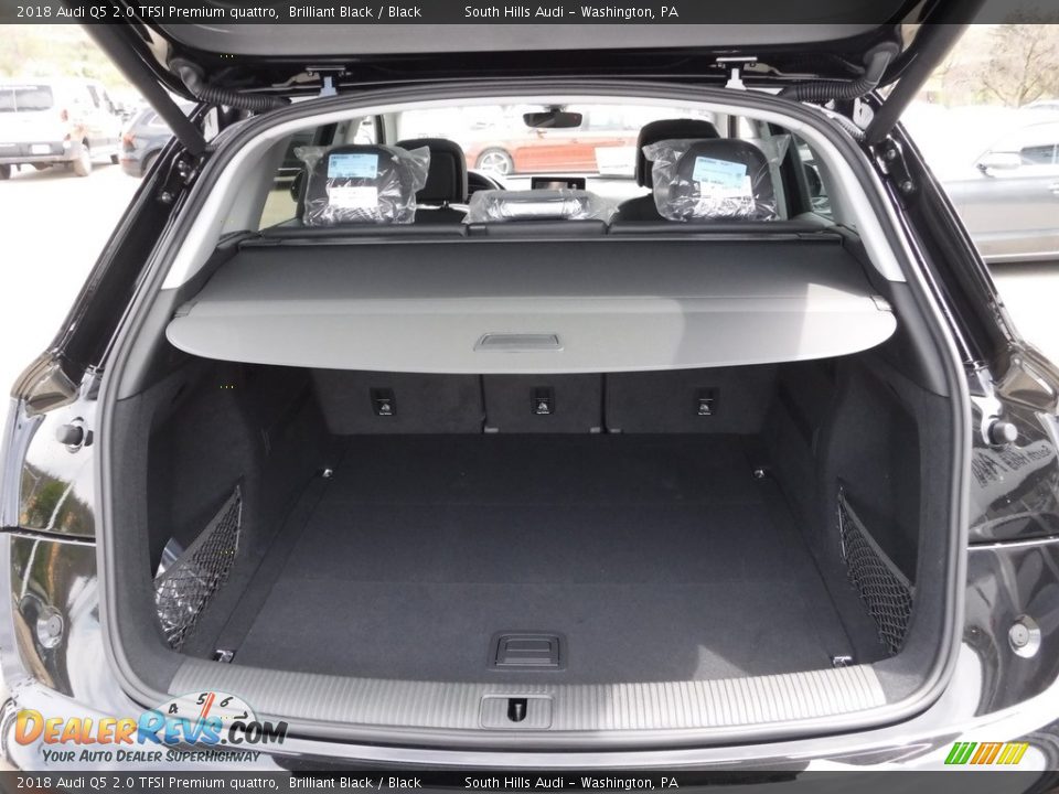 2018 Audi Q5 2.0 TFSI Premium quattro Trunk Photo #35