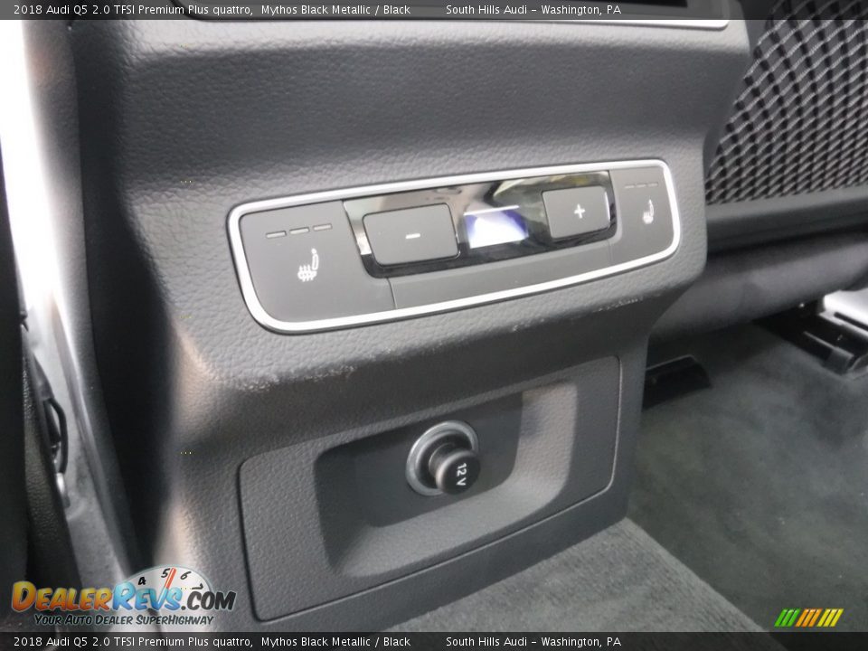 Controls of 2018 Audi Q5 2.0 TFSI Premium Plus quattro Photo #32