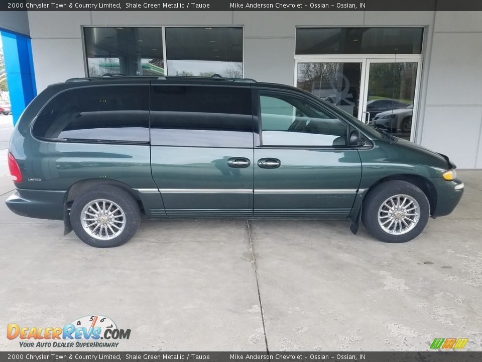 Shale Green Metallic 2000 Chrysler Town & Country Limited Photo #2