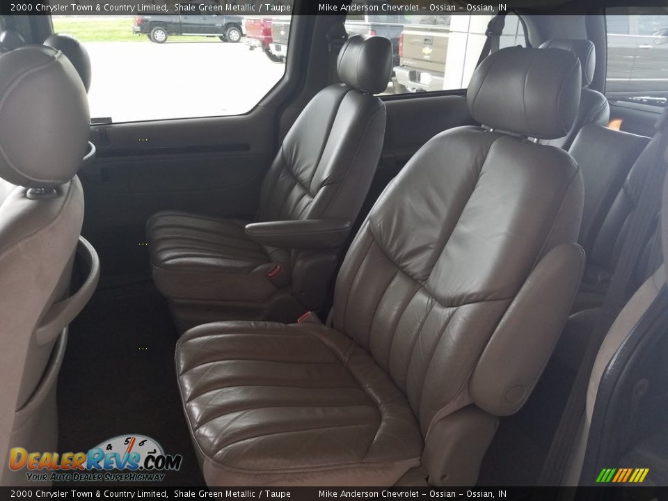 2000 Chrysler Town & Country Limited Shale Green Metallic / Taupe Photo #18